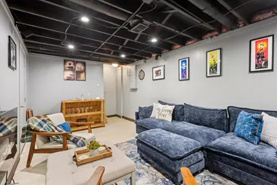 1135 Mount Vernon Court #B, Wheaton, IL 60189 - Photo 16