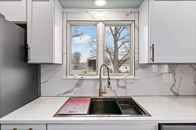 10 E Locust Street, Ashmore, IL 61912 - Photo 10