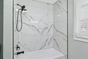 10 E Locust St, Ashmore, IL 61912 - Photo 18