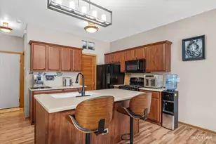 1517 Azalea Cir, Romeoville, IL 60446 - Photo 6