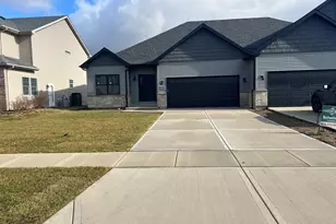 1185 S Farmstone Dr, Diamond, IL 60416 - Photo 1