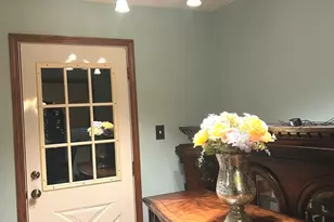 358 Osage St, Park Forest, IL 60466 - Photo 6