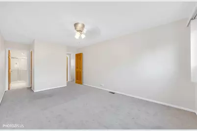 1330 S Mallard Lane, Mount Prospect, IL 60056 - Photo 14