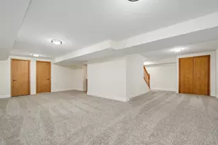 359 Gilbert Dr, Wood Dale, IL 60191 - Photo 22