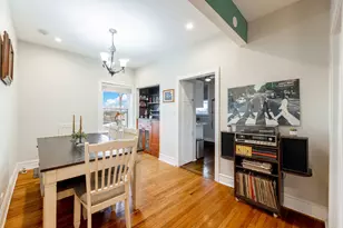 819 Lake St, Oak Park, IL 60301 - Photo 4