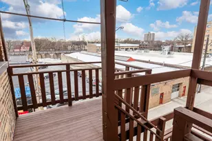 819 Lake St, Oak Park, IL 60301 - Photo 16