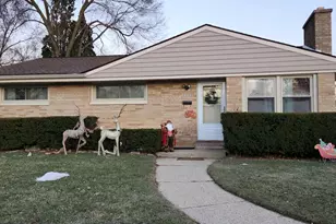 2239 Walnut St, Waukegan, IL 60087 - Photo 1