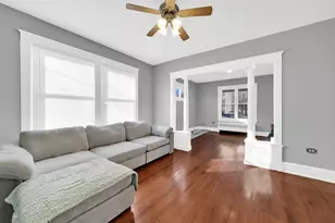 1915 Vermont St, Blue Island, IL 60406 - Photo 4