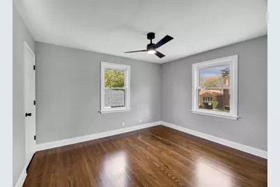 10626 S Lowe Avenue, Chicago, IL 60628 - Photo 12