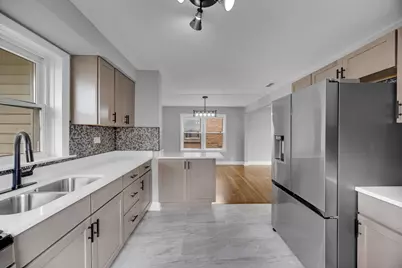 10626 S Lowe Avenue, Chicago, IL 60628 - Photo 2