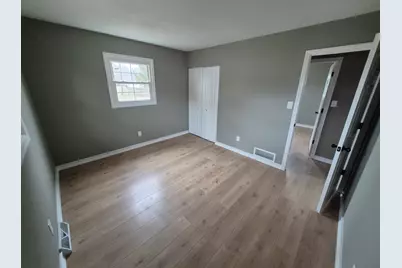 218 W 10th Street, Streator, IL 61364 - Photo 12