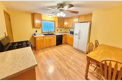 305 W Pershing Street, Stillman Valley, IL 61084 - Photo 8