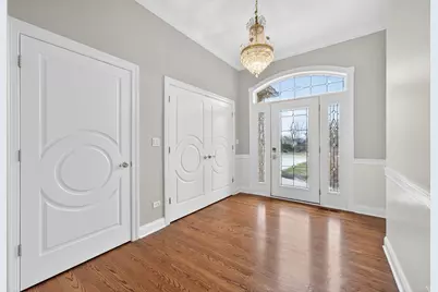 127 Rose Drive, Bloomingdale, IL 60108 - Photo 4