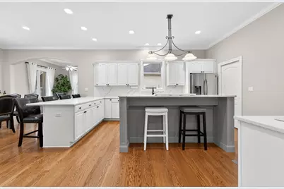 127 Rose Drive, Bloomingdale, IL 60108 - Photo 10