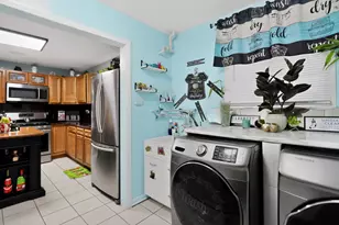 3446 W 74th St, Chicago, IL 60629 - Photo 18