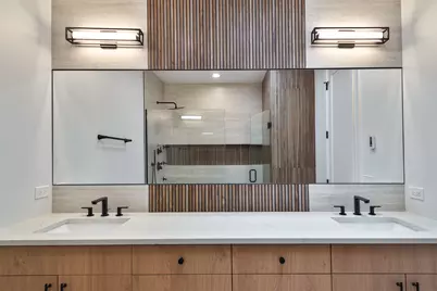 1837 N Lawndale Avenue, Chicago, IL 60647 - Photo 14