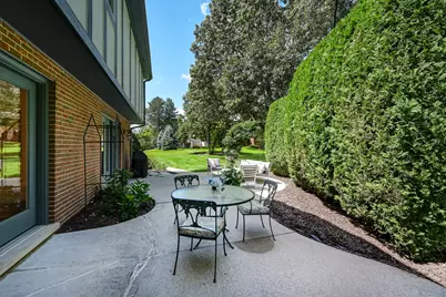 5 Regent Court, Burr Ridge, IL 60527 - Photo 32