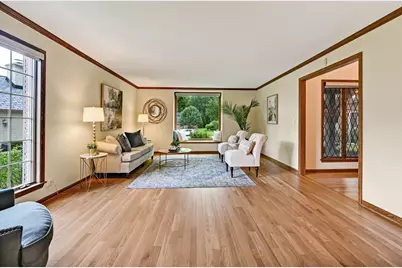 5 Regent Court, Burr Ridge, IL 60527 - Photo 4