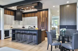 5620 N Francisco Ave, Chicago, IL 60659 - Photo 2