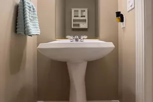 4 Scofield Ct, Bloomington, IL 61704 - Photo 38