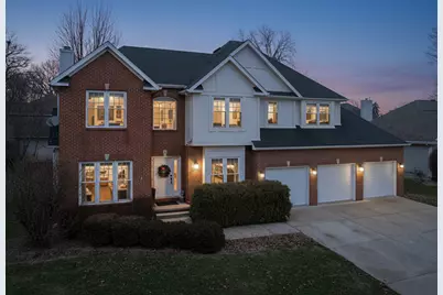 4 Scofield Court, Bloomington, IL 61704 - Photo 2