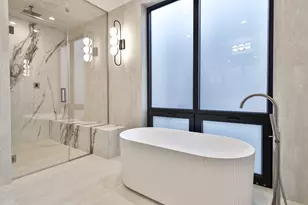 1418 W Warner Ave, Chicago, IL 60613 - Photo 20