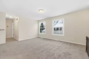 1259 Prairie Ave, Glendale Heights, IL 60139 - Photo 4