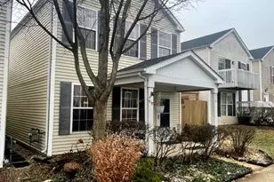 939 Symphony Dr, Aurora, IL 60504 - Photo 2