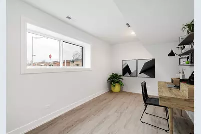 718 E 152nd Street, Phoenix, IL 60426 - Photo 18