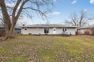 6962 Ralph Rd, Rockford, IL 61109 - Photo 4
