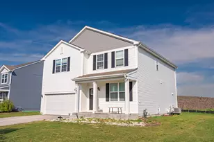 382 Hemlock Ln, Oswego, IL 60543 - Photo 2