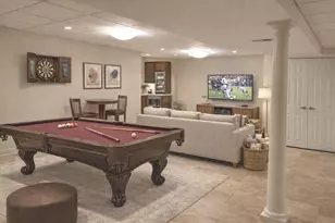 1742 Pebble Beach Dr, Hoffman Estates, IL 60169 - Photo 32