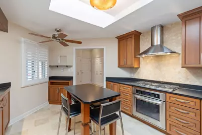 1742 Pebble Beach Drive, Hoffman Estates, IL 60169 - Photo 6