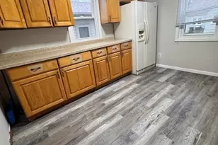 302 Elder Dr, Round Lake Park, IL 60073 - Photo 8