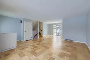 887 Ingram Pl, Des Plaines, IL 60016 - Photo 6