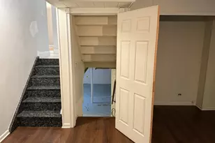 9200 Avers Ave, Evanston, IL 60203 - Photo 40