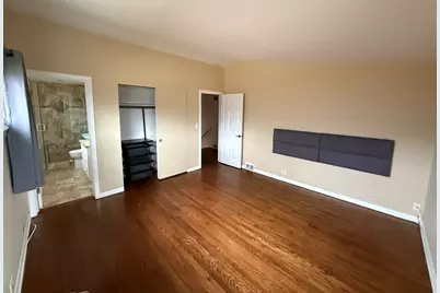 9200 Avers Avenue, Evanston, IL 60203 - Photo 16