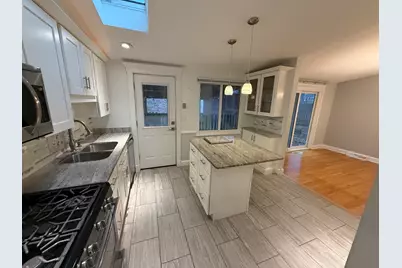 9200 Avers Avenue, Evanston, IL 60203 - Photo 12