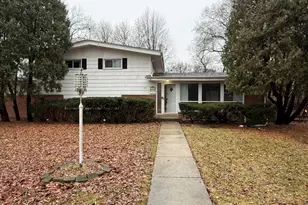 9200 Avers Ave, Evanston, IL 60203 - Photo 1