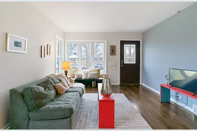 2402 N 77th Court, Elmwood Park, IL 60707 - Photo 6