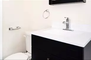 3821 N Greenview Ave, Chicago, IL 60613 - Photo 10