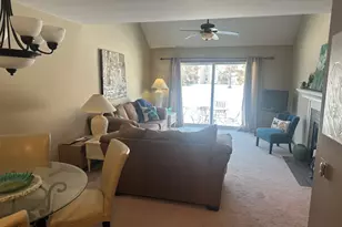 1478 W Sapphire Dr, Hoffman Estates, IL 60192 - Photo 10