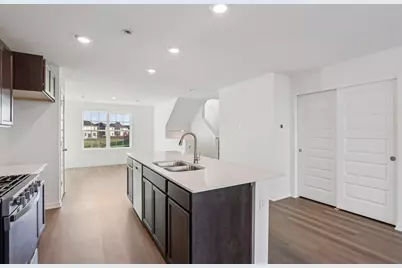 877 Briar Glen Court, Hampshire, IL 60140 - Photo 8