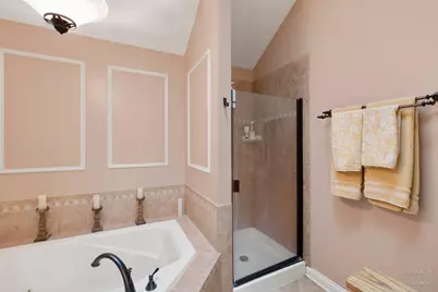 305 N Dale Avenue, McHenry, IL 60050 - Photo 24