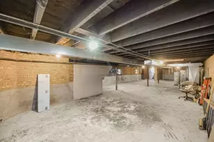 7828 S Winchester Ave, Chicago, IL 60620 - Photo 12