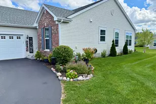 9186 Ritz Ct, Huntley, IL 60142 - Photo 32