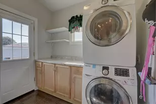 133 N 17th Ave, Melrose Park, IL 60160 - Photo 16