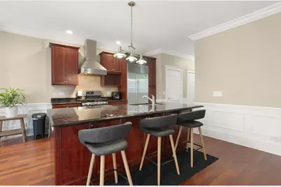 2222 W Belmont Avenue #203, Chicago, IL 60618 - Photo 8