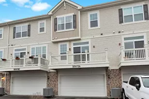 30W136 Wheeler Cir, Warrenville, IL 60563 - Photo 18