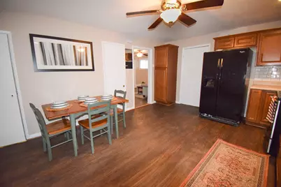 914 W Olive Street, Bloomington, IL 61701 - Photo 10